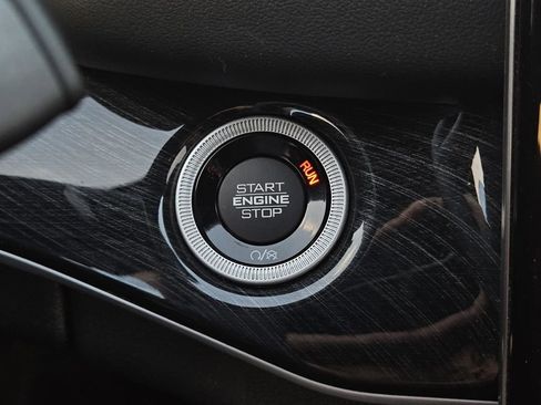 Used 2023 Jeep Grand Cherokee Trailhawk w/ Advanced Protech Group II image 27