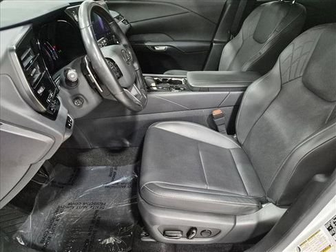 Used 2024 Lexus RX 350 Premium w/ Accessory Package (K3) FWD image 16