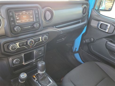 Used 2021 Jeep Wrangler Unlimited Willys image 17