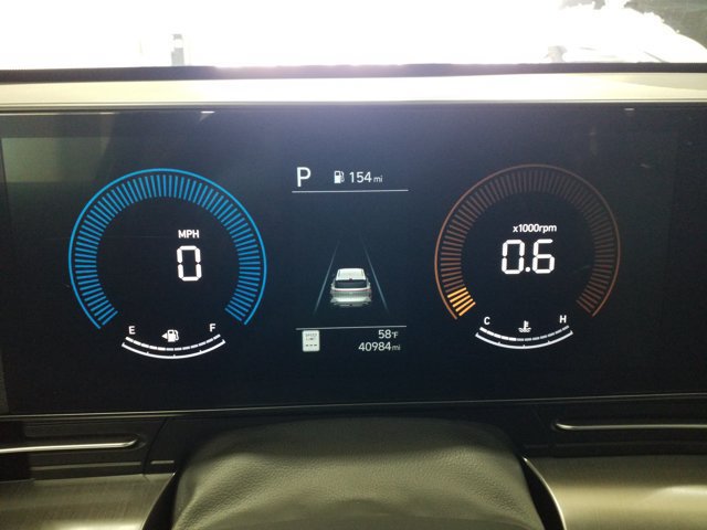 Used 2024 Hyundai Kona SEL AWD/4WD image 9