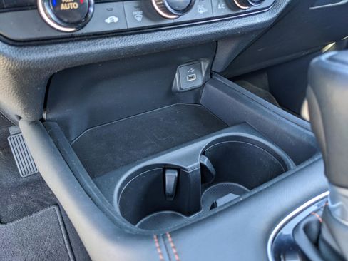 Used 2024 Honda HR-V Sport image 29