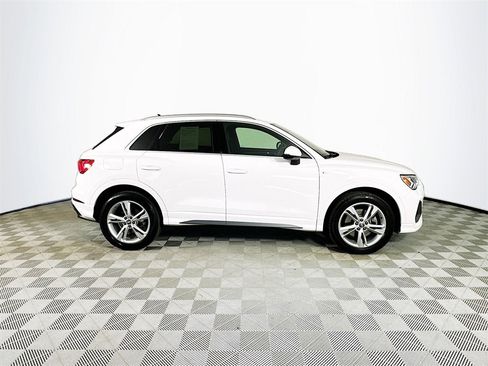 Used 2020 Audi Q3 2.0T Premium Plus w/ Premium Plus Package image 8