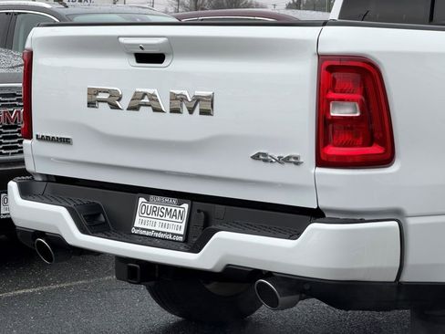 Used 2025 RAM 1500 Laramie w/ Sport Appearance Package image 12