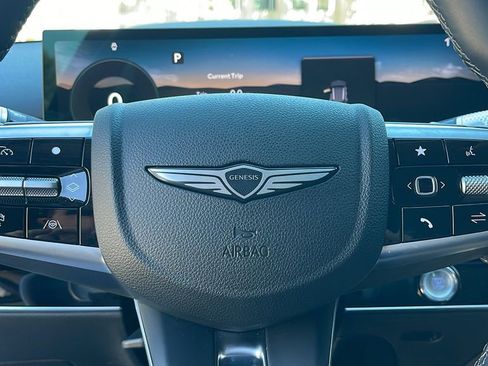 Used 2026 Genesis GV70 2.5T image 22