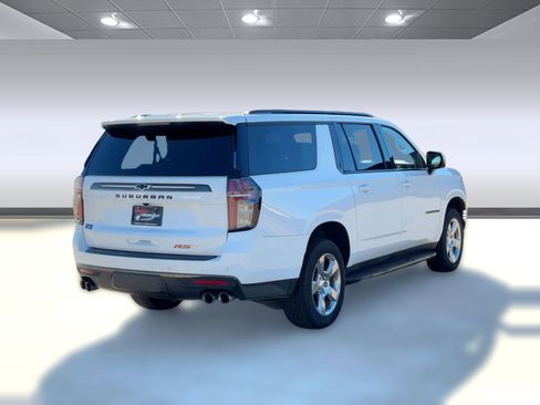 Used 2022 Chevrolet Suburban RST w/ Sport Performance Package image 9