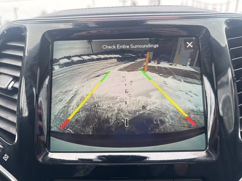 Used 2022 Jeep Cherokee Limited w/ Elite Package image 43