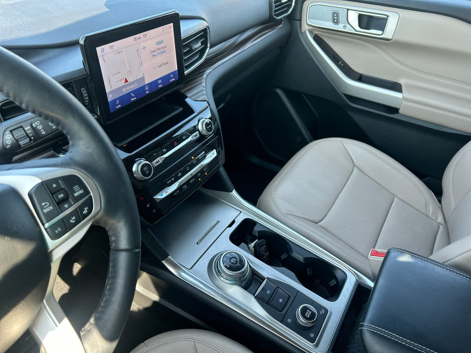 Used 2023 Ford Explorer Limited w/ Equipment Group 301A AWD/4WD image 28