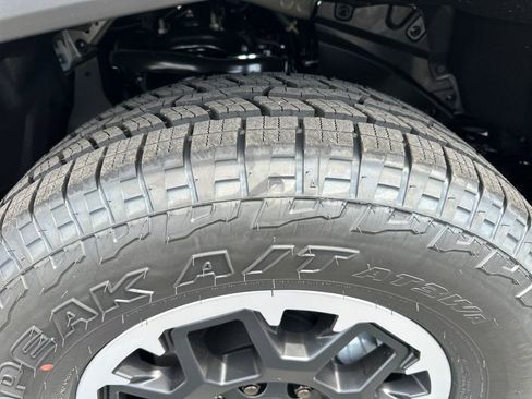 New 2026 Toyota 4Runner TRD Off-Road Premium AWD/4WD image 13