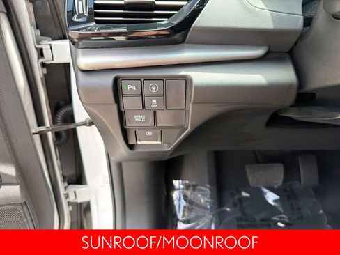 Used 2024 Acura RDX w/ Technology Package AWD/4WD image 17