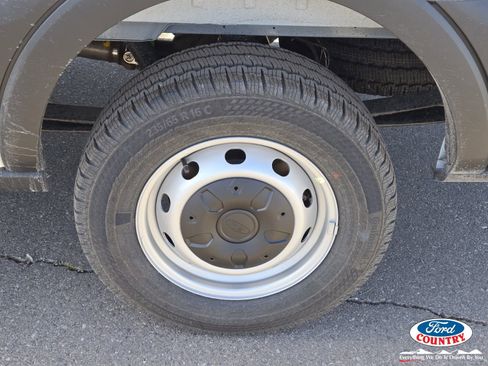 New 2026 Ford Transit 250 Base image 5