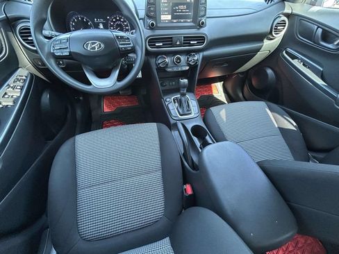 Used 2019 Hyundai Kona SE FWD image 15