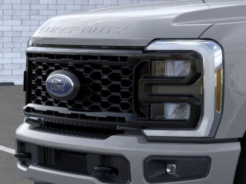 New 2026 Ford F250 XL image 17