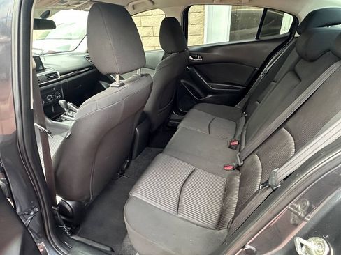 Used 2016 MAZDA MAZDA3 i Sport w/ Preferred Equipment Package FWD image 7