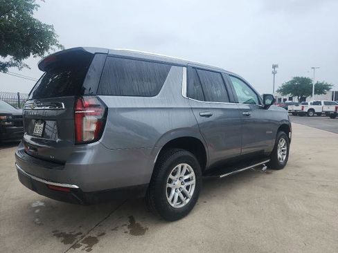 Used 2021 Chevrolet Tahoe LT AWD/4WD image 3