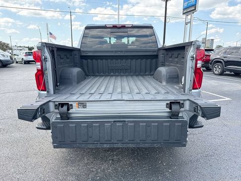 Used 2024 Chevrolet Silverado 1500 High Country AWD/4WD image 24