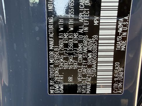 Used 2025 Toyota Grand Highlander AWD image 37