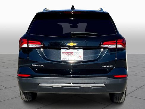 Used 2024 Chevrolet Equinox Premier image 4