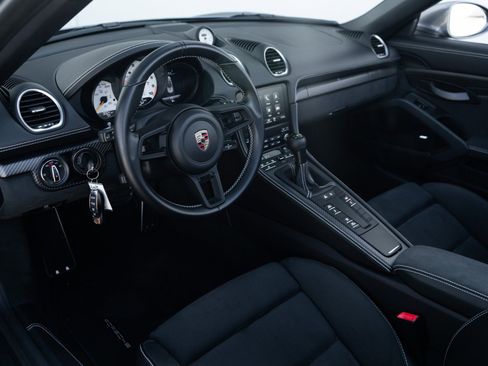 Used 2024 Porsche 718 Boxster Spyder RS image 5