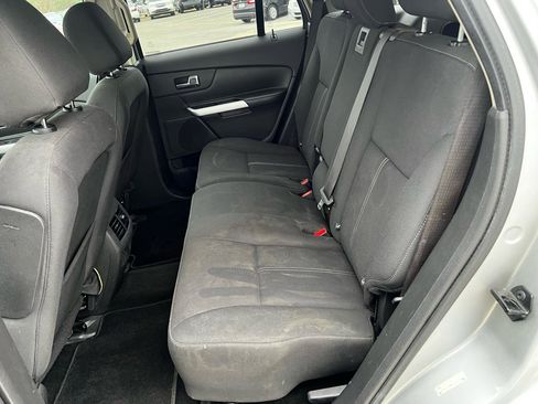 Used 2013 Ford Edge SE image 14