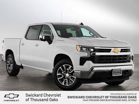 Used 2025 Chevrolet Silverado 1500 LT w/ Safety Package image 1