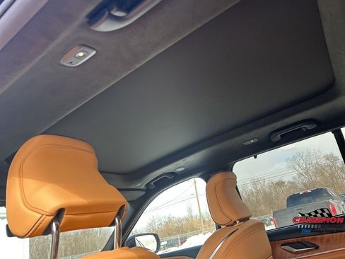 Used 2024 Jeep Grand Cherokee Summit image 9