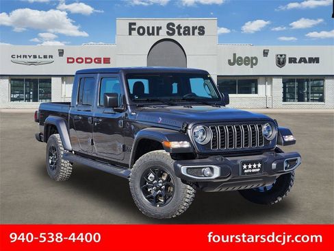 New 2026 Jeep Gladiator Sport image 1