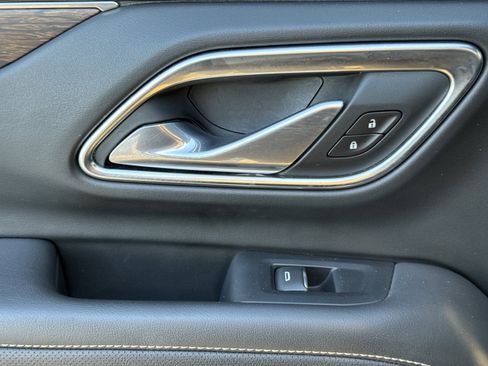 Used 2024 Chevrolet Tahoe Premier image 30