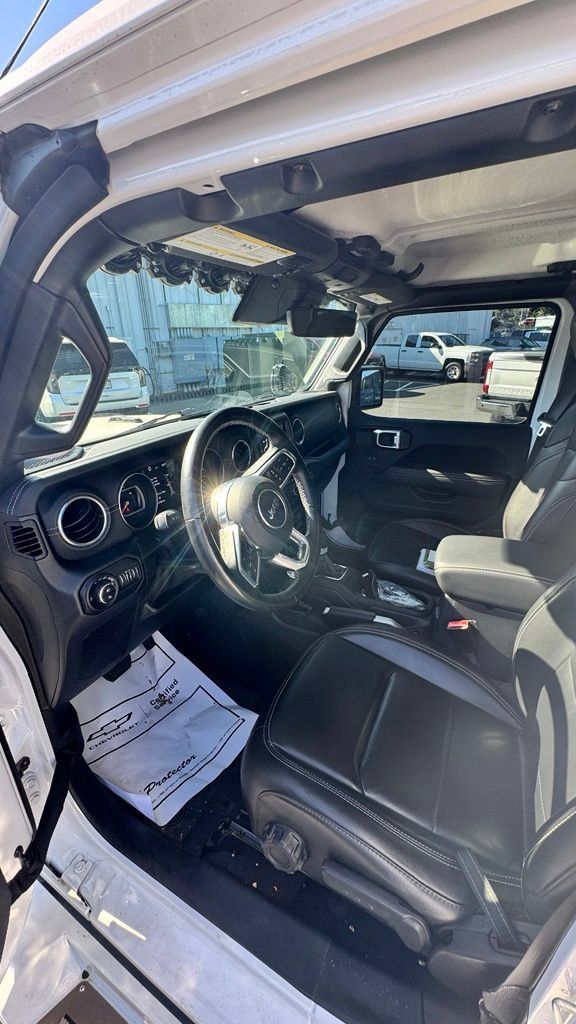 Used 2021 Jeep Gladiator Overland w/ Popular Equipment Package AWD/4WD image 7