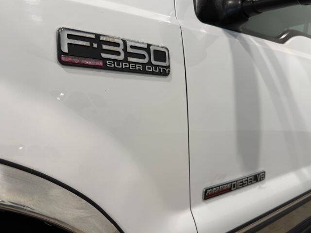 Used 2000 Ford F350 XLT AWD/4WD image 15
