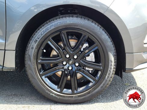 Used 2023 Ford Edge ST-Line AWD/4WD image 11