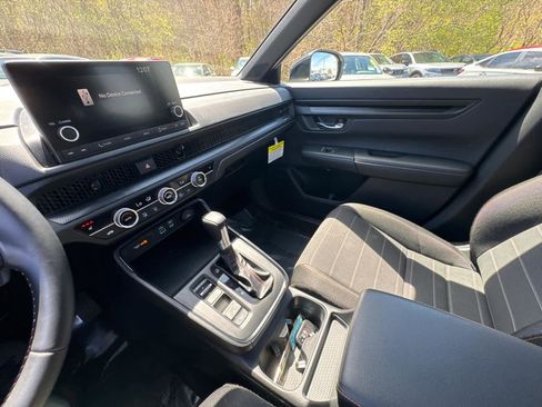 Used 2025 Honda CR-V Sport image 23