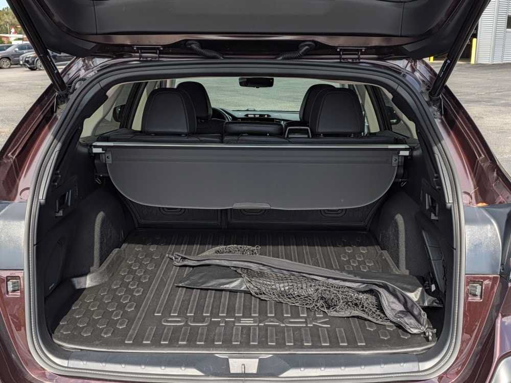 Used 2023 Subaru Outback Touring XT AWD/4WD image 22