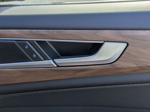 New 2026 Volkswagen Atlas SE AWD/4WD image 35