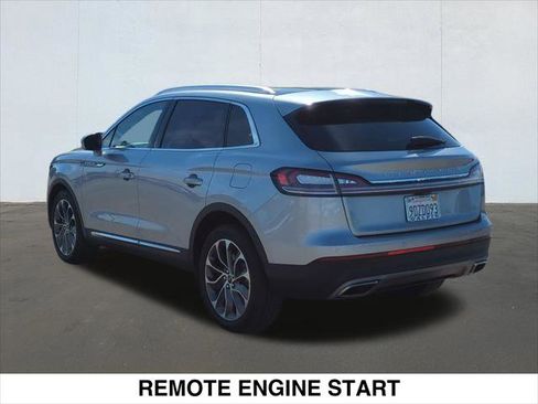 Certified 2022 Lincoln Nautilus Reserve image 3