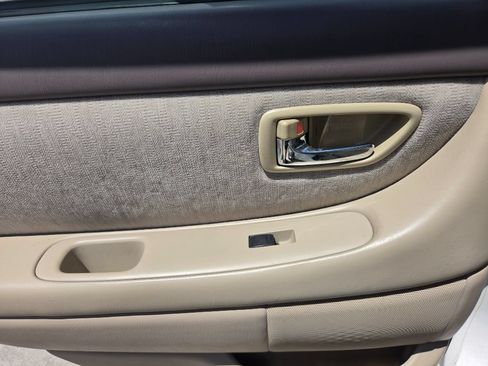 Used 2001 Toyota Avalon XL FWD image 21