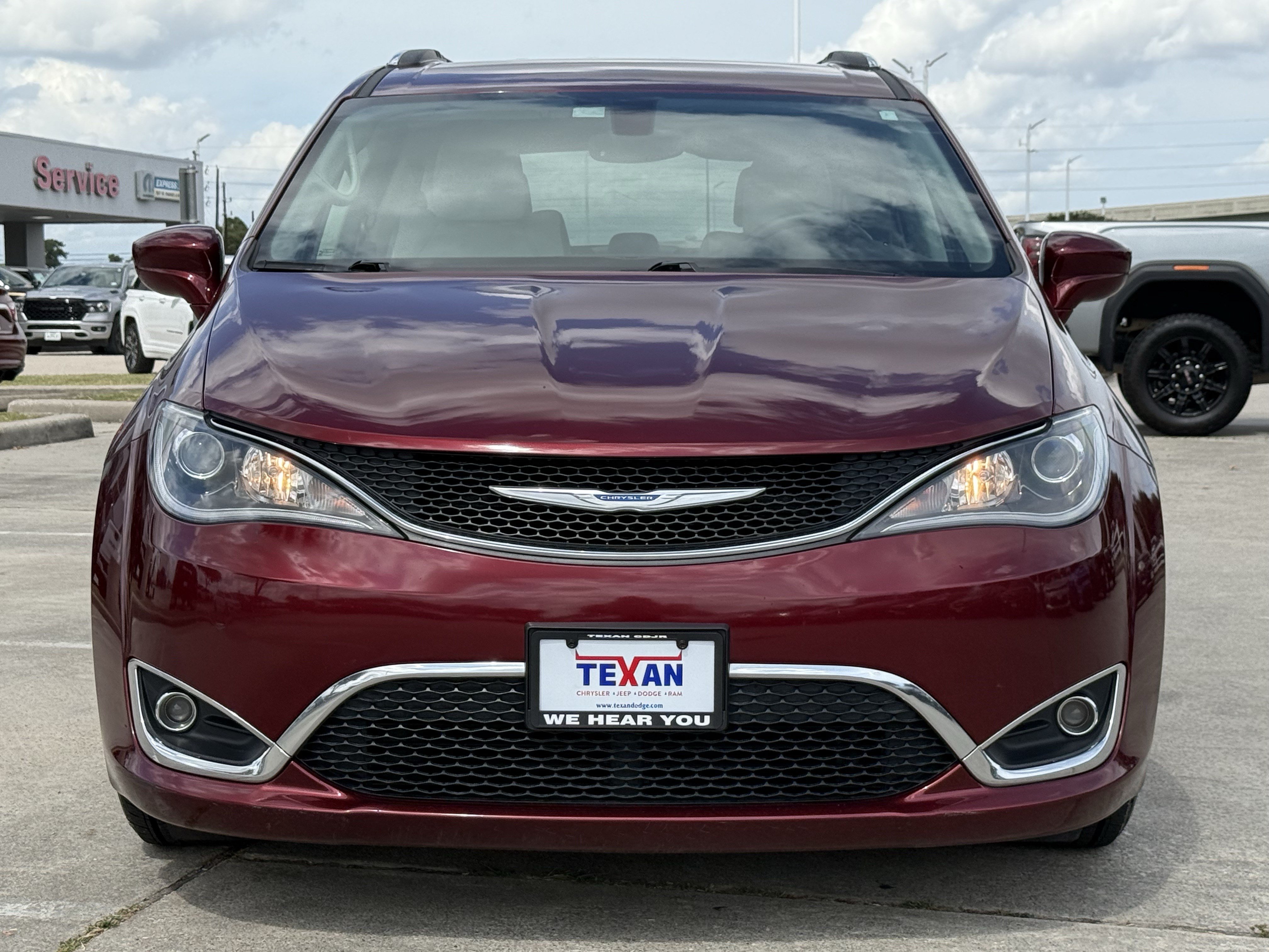 Used 2017 Chrysler Pacifica Touring-L Plus FWD image 11