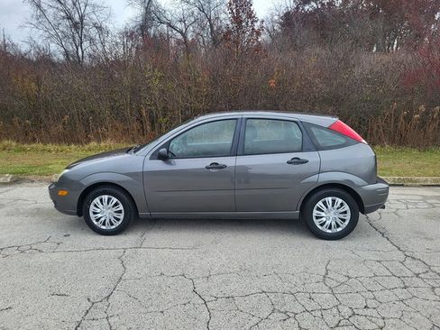 Used 2007 Ford Focus S image 2