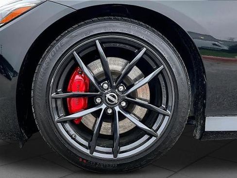 Certified 2024 Nissan Z Performance w/ Floor Mat Package RWD image 11
