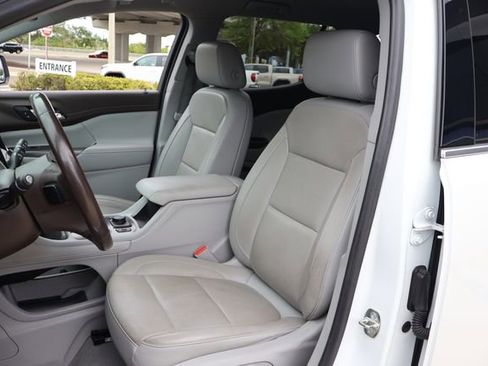 Used 2020 GMC Acadia SLT image 14