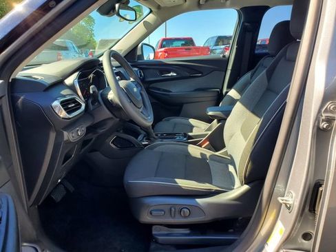 Certified 2023 Chevrolet TrailBlazer LT w/ Convenience Package AWD/4WD image 20