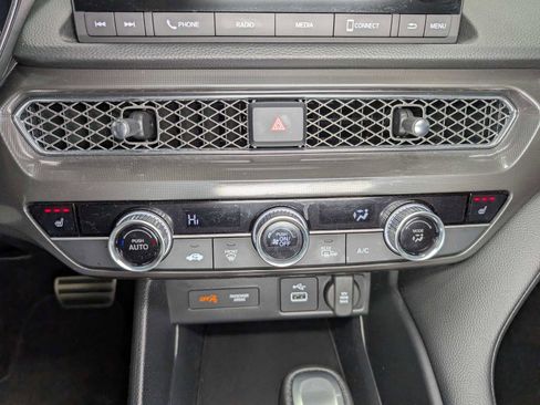 Used 2023 Acura Integra A-Spec image 27