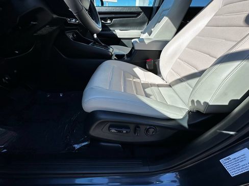 Used 2024 Honda CR-V EX-L image 11