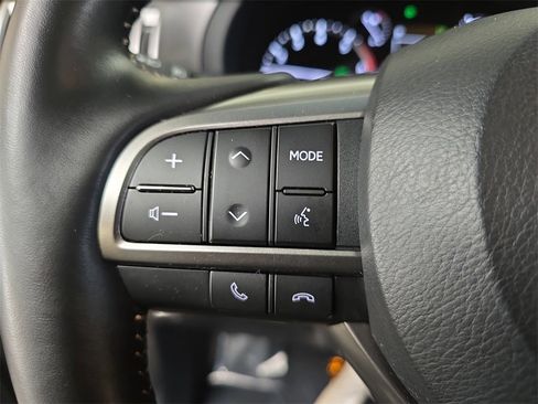 Used 2022 Lexus GX 460 Premium image 16