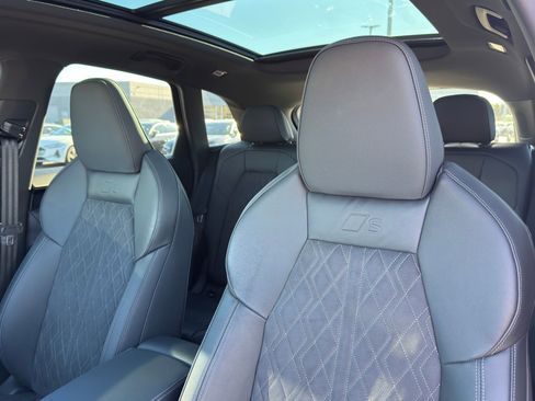 Certified 2025 Audi SQ5 Premium Plus image 10