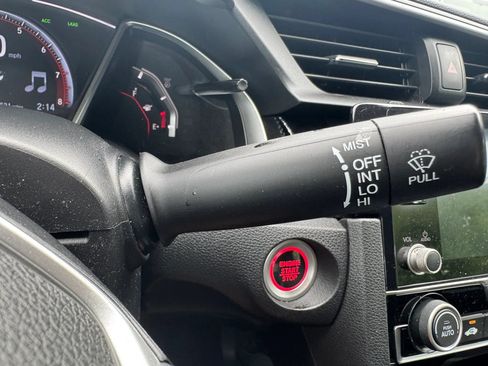 Used 2019 Honda Civic Sport image 10