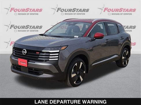 New 2026 Nissan Kicks SR w/ SR Premium Package image 9