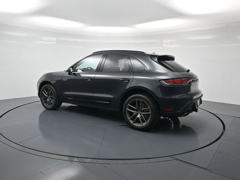Used 2026 Porsche Macan image 3
