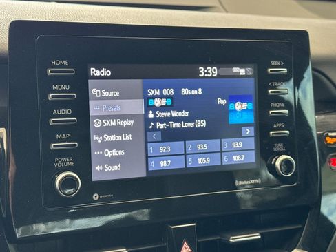 Used 2023 Toyota Camry SE FWD image 18