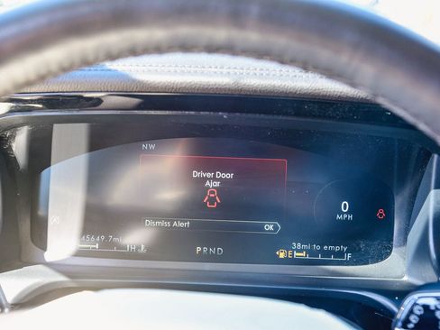 Used 2023 Lincoln Aviator Black Label w/ Jet Package image 25