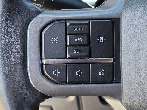 Used 2023 Ford F150 Lariat AWD/4WD image 19